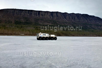 Шерп 10х10 на льду озера Хантайское.jpg