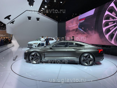 Audi E-tron_.jpg